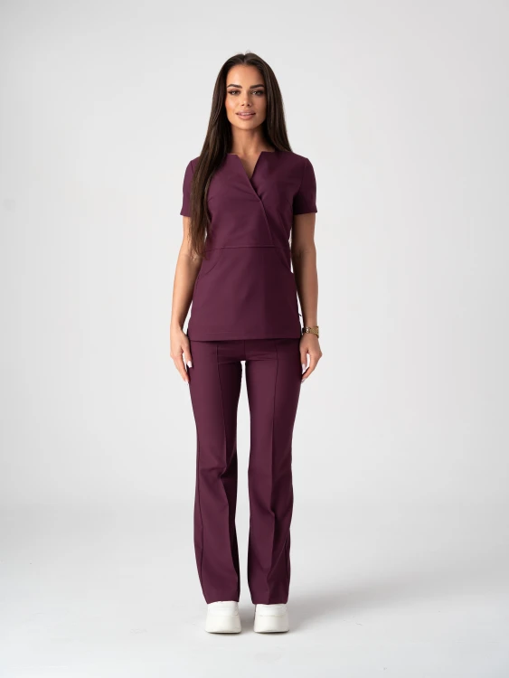 Bluza medyczna damska scrubs SLIM ŚLIWKA W CZEKOLADZIE